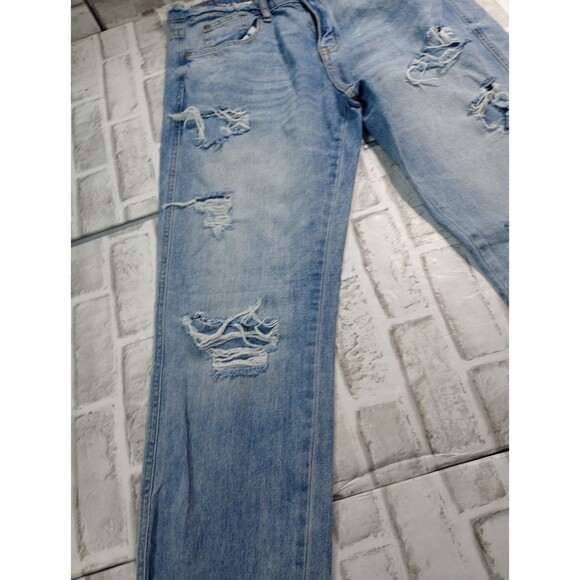 Aeropostale Boyfriend Jeans Women’s Size 10 Distressed Ripped Stone Wash Denim - Picture 12 of 15